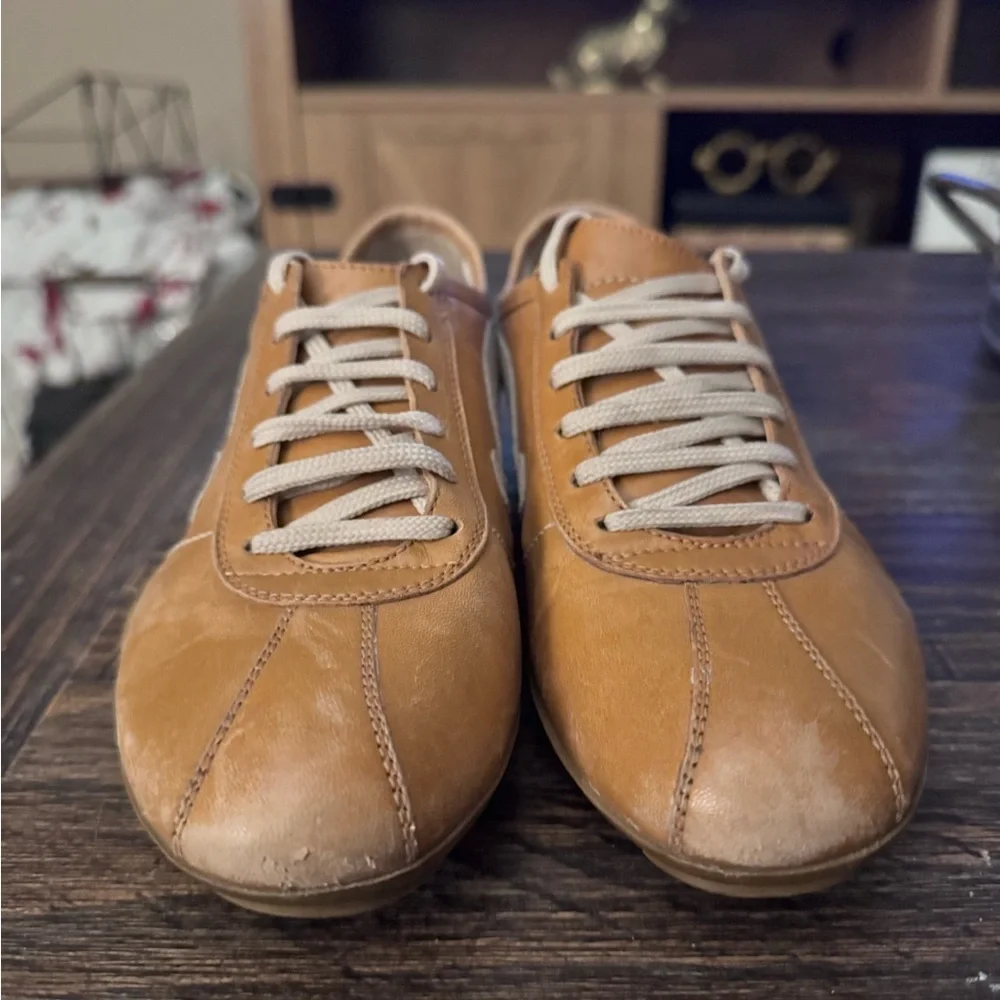 Salvatore Ferragamo Yellow Leather Gancini Driver Sneakers Size 6.5b
